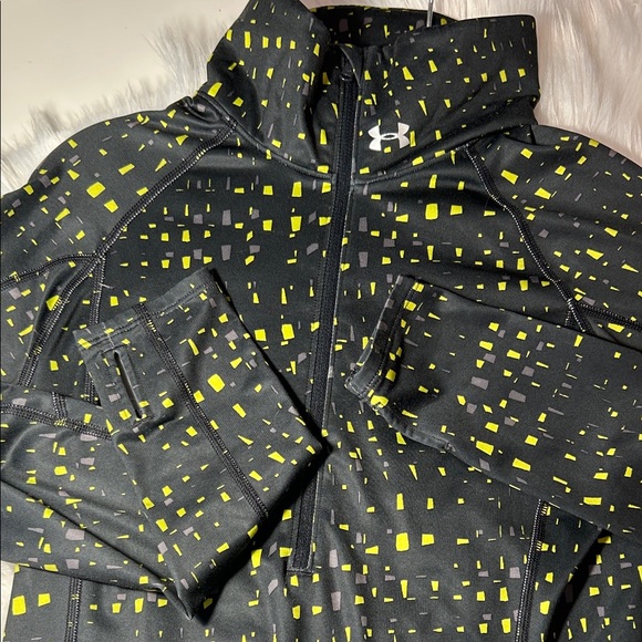 Under Armour Half Zip Women's Pullover - Picture 3 of 9